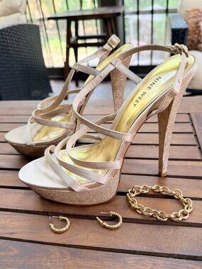 Nine West Nude Gold Glitter Platform Heels Strappy Stiletto Sandals Size 8
